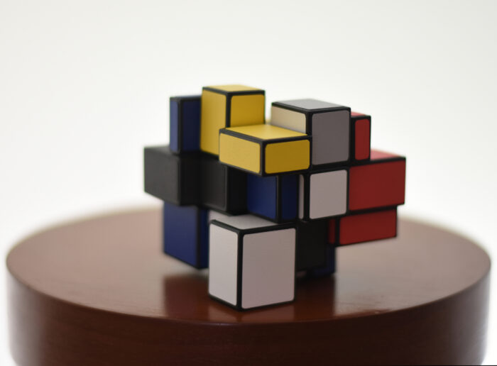 Deconstruction CUBE - 一級建築士事務所 Hirodesign.jp